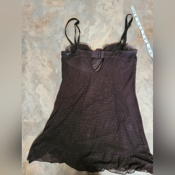 Lacy Lingerie with adjustable straps - Picture 3 of 5